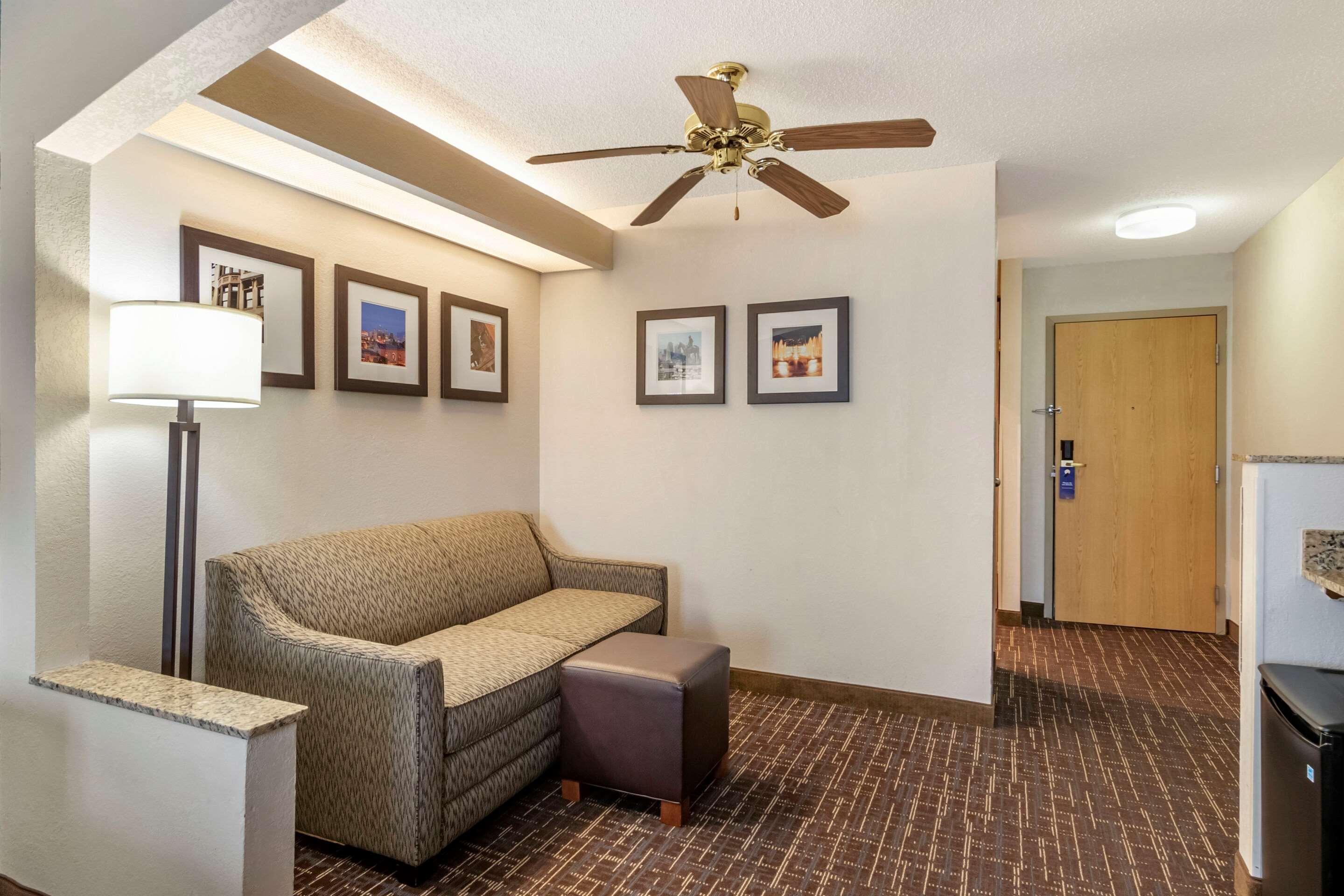 Comfort Inn & Suites Lees Summit - Kansas City Lee's Summit Zewnętrze zdjęcie