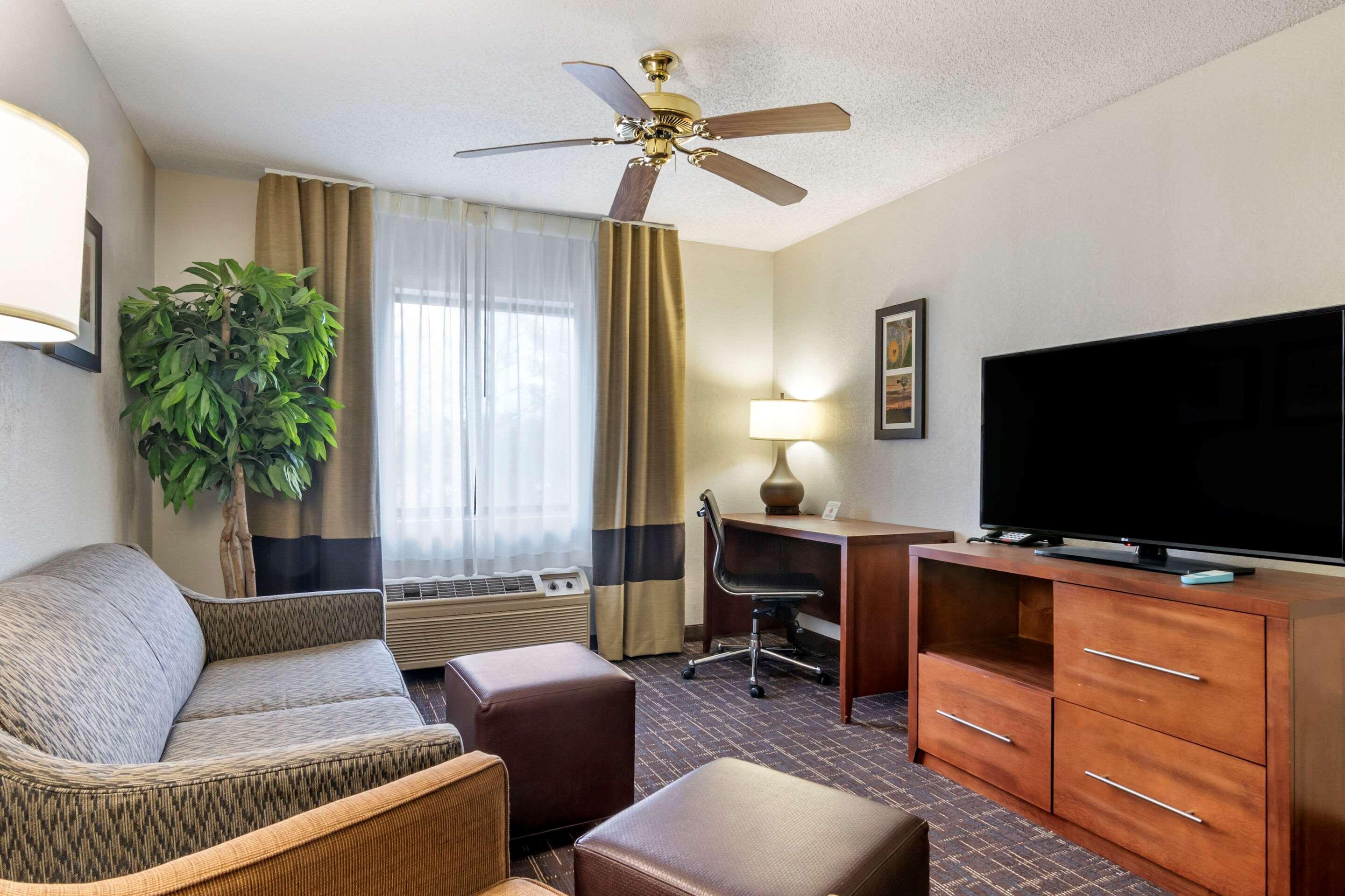 Comfort Inn & Suites Lees Summit - Kansas City Lee's Summit Zewnętrze zdjęcie